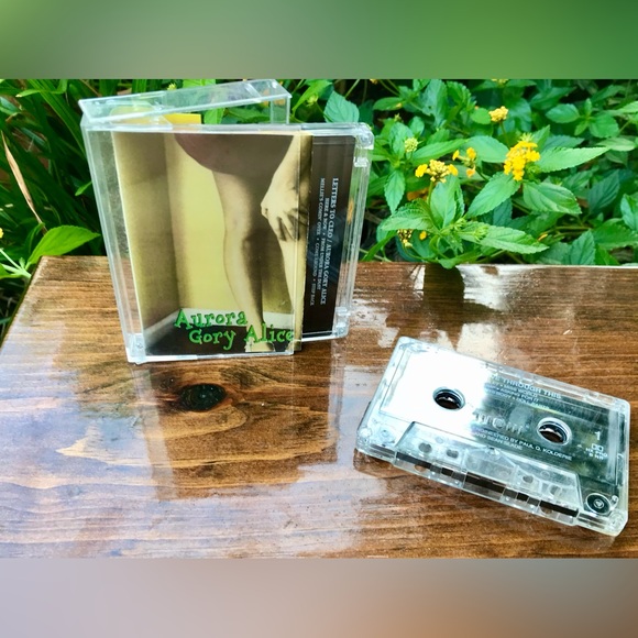 2\$10 As Is Cassette Tapes Hole Live Through This Letters To Cleo Aurora Gory… - Picture 5 of 10